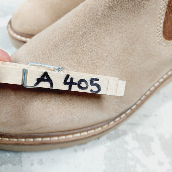 New Jack Rogers Girls Coco Suede Leather Chelsea Boots A405 - Picture 10 of 10